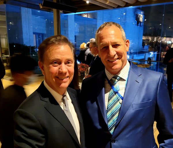 CT Governor Ned Lamont with Amcham Israel CEO Oded Rose